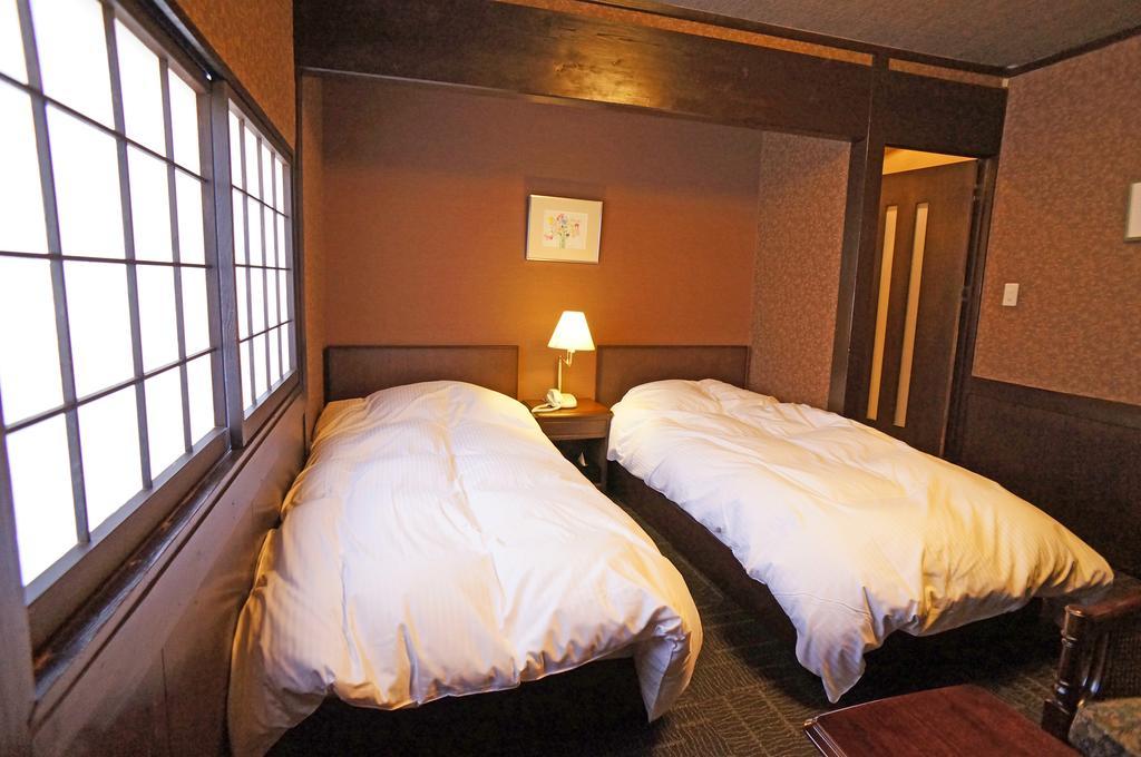 Yufu Ryochiku Hotel Room photo